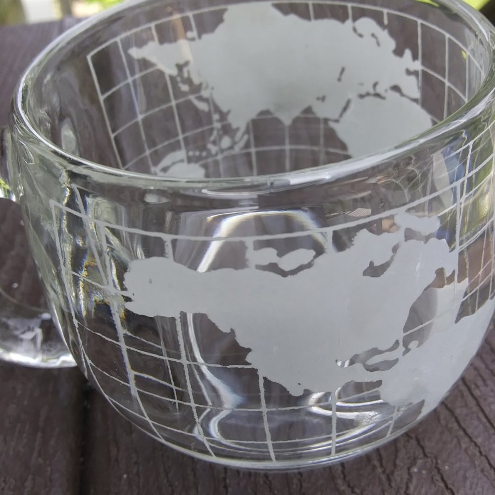 Three vintage World Globe Map Nestle  Heavy Glass mugs